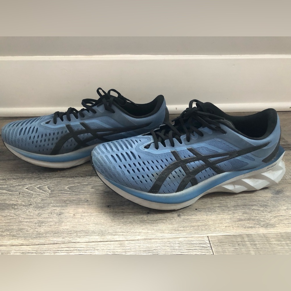 Adidas NovaBlast sneakers